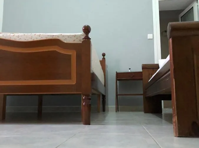 Dina House 4* Himarë