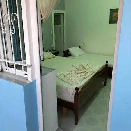Dina House Guest house
