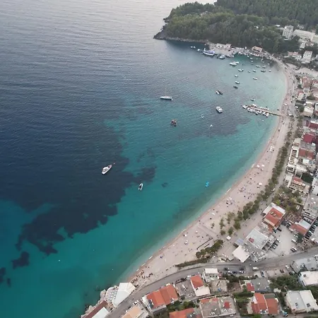 Dina House Guest house Himare